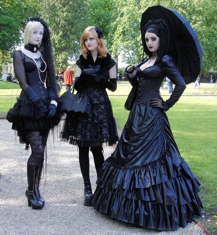 goth subculture fashion