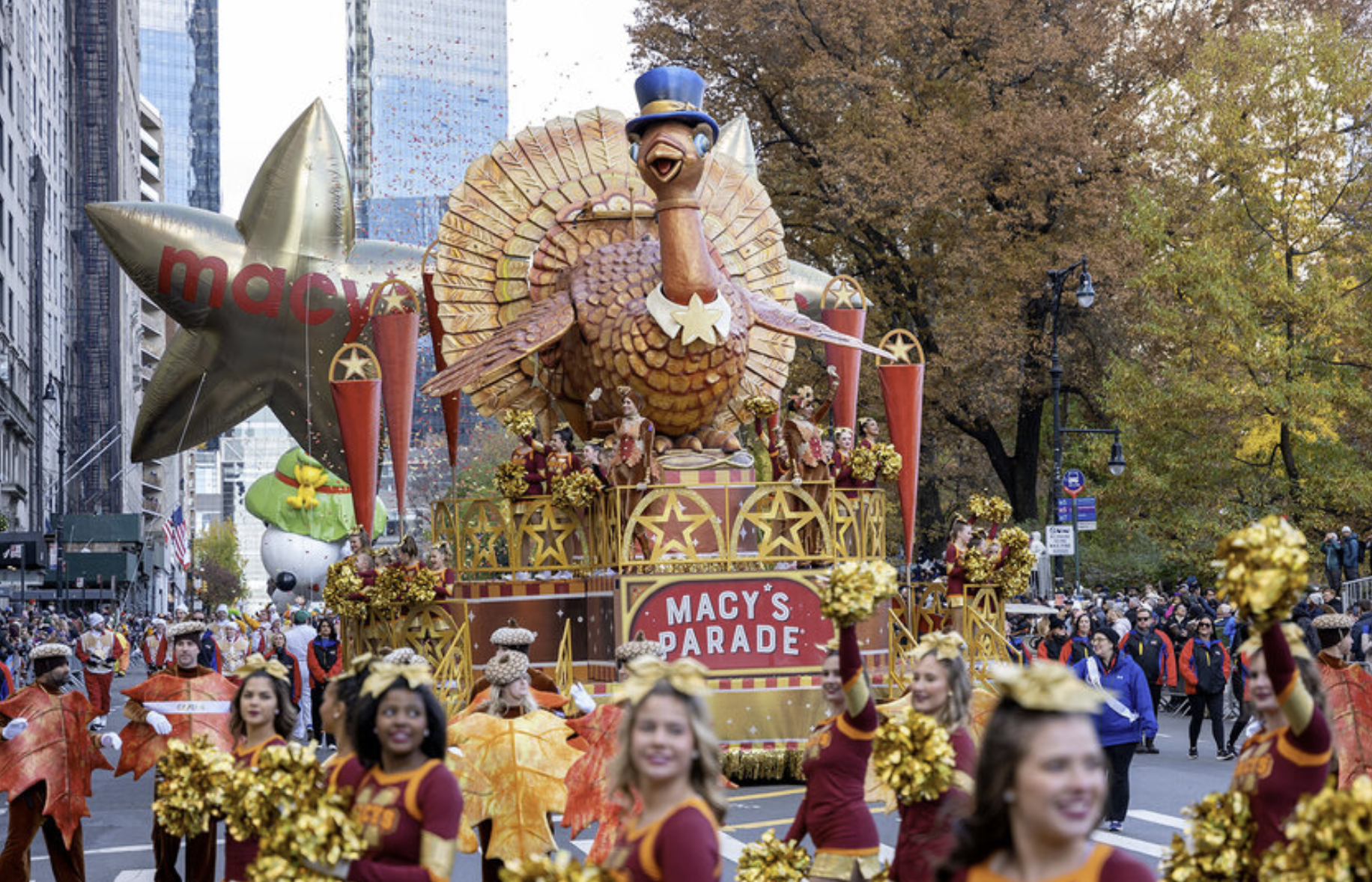 Christmas VS Thanksgiving: A Holiday Hubbub